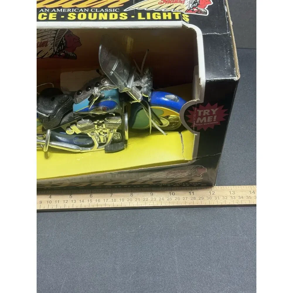 Vintage 1995 Funrise Indian Motorcycle Real Voice Sounds Lights #02052 Box